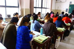 墨香润心田，书写新篇章——预祝郑州经济技术开发区教体局书法培训圆满成功