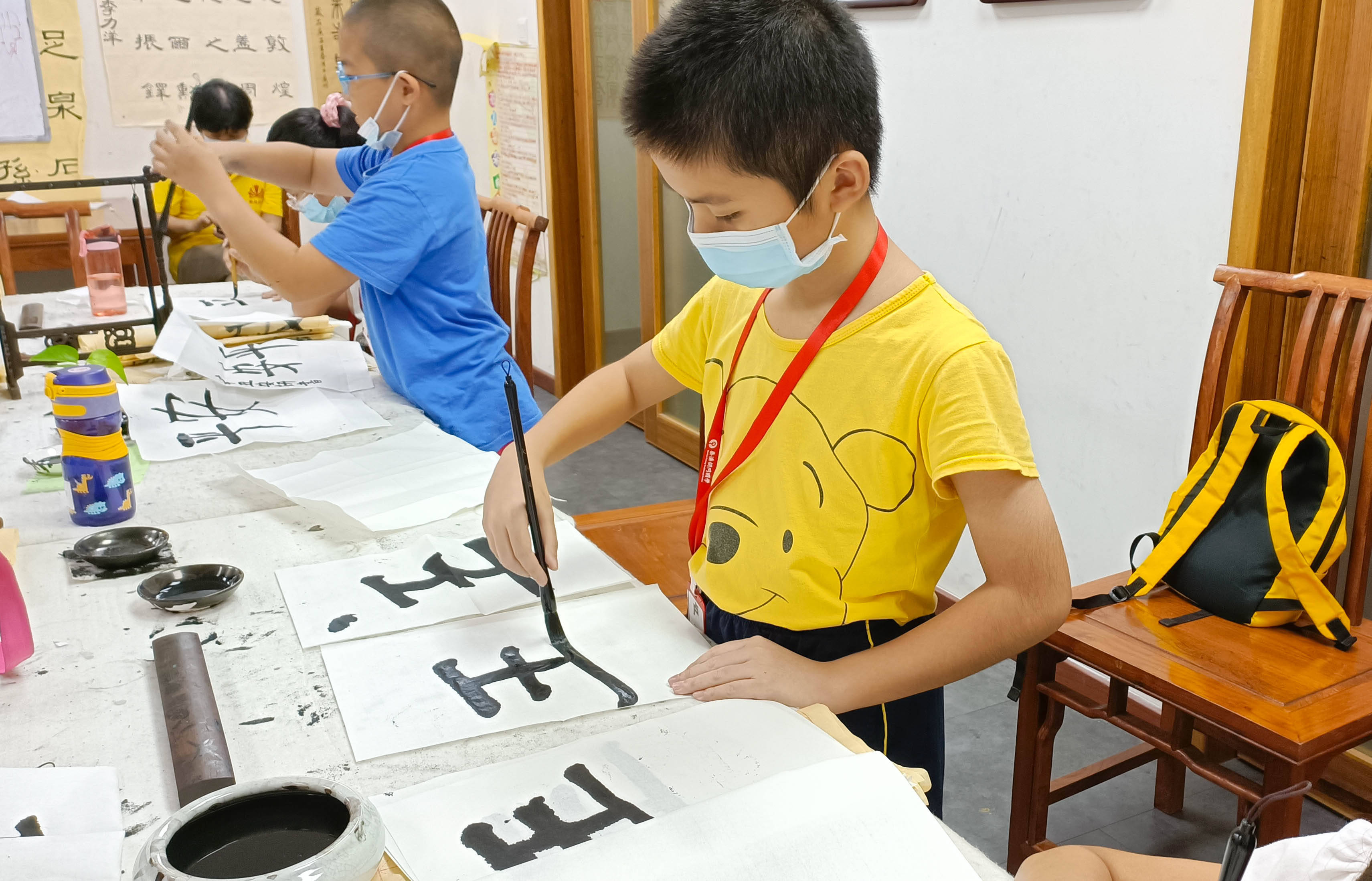 翰墨飘香润心田——书法公益培训活动纪实